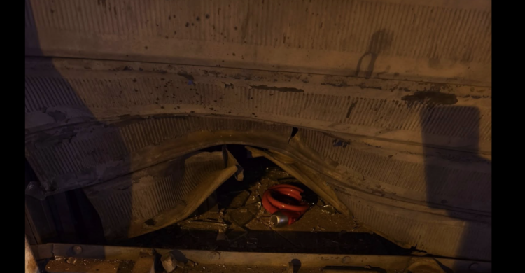 Acate, bomba carta nella notte: danneggiato un negozio di bangladesi