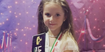 Santa Croce, la piccola Diva Corallo diventa la “Bambina più bella d’Italia”