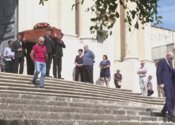 Modica saluta per l’ultima volta Antonino “Ninì” Pluchino