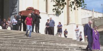 Modica saluta per l’ultima volta Antonino “Ninì” Pluchino