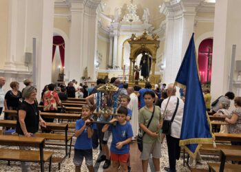 La Scinnuta di San Giuseppe a Giarratana tra devoti e fedeli