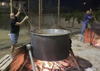 Roccazzo, oggi alle 18 si aprono le danze per la Sagra dell’uva