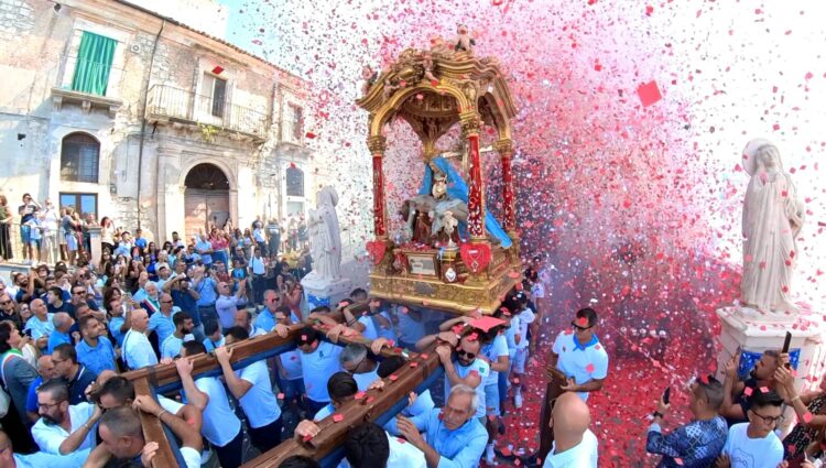 Monterosso, domani la festa per la santa patrona nella fase clou