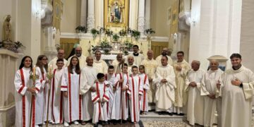 Giarratana, celebrati i trent’anni di ordinazione sacerdotale del nuovo parroco don Ottone