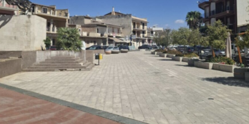 Acate: stop a calcio, bici e monopattini in piazza Matteotti