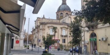 Ragusa, violenta rissa in via Roma. Persona ferita alla testa portata in ospedale