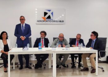 Aeroporto di Comiso e continuità territoriale, conferenza stampa in fase di svolgimento
