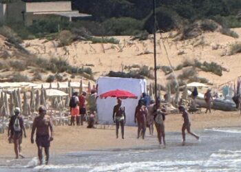 Sampieri, turista muore in mare