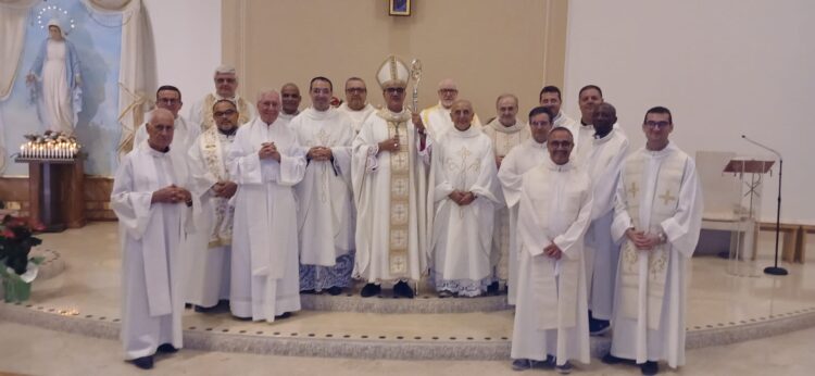 Ragusa, si è insediato il nuovo parroco di San Pio X: è il sacerdote Francesco Mallemi