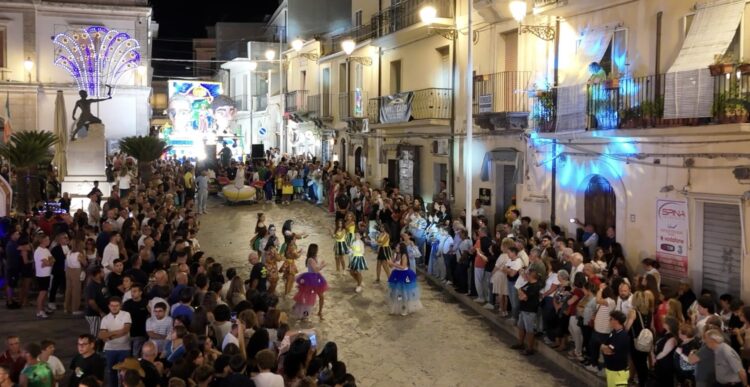 Zuppà a Chiaramonte, un successo il Carnevale estivo