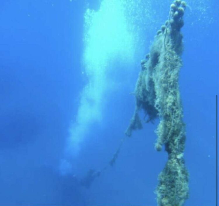 Punta Secca, recuperata rete fantasma