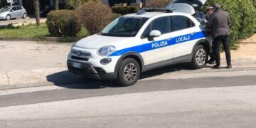 Modica, scontro tra auto e una moto di grossa cilindrata in via Nazionale: un ferito