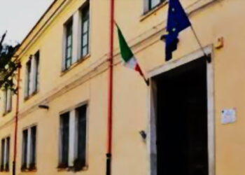 Modica, le scuole medie da Santa Marta alla sede della Emanuele Ciaceri: è protesta