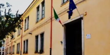 Modica, le scuole medie da Santa Marta alla sede della Emanuele Ciaceri: è protesta