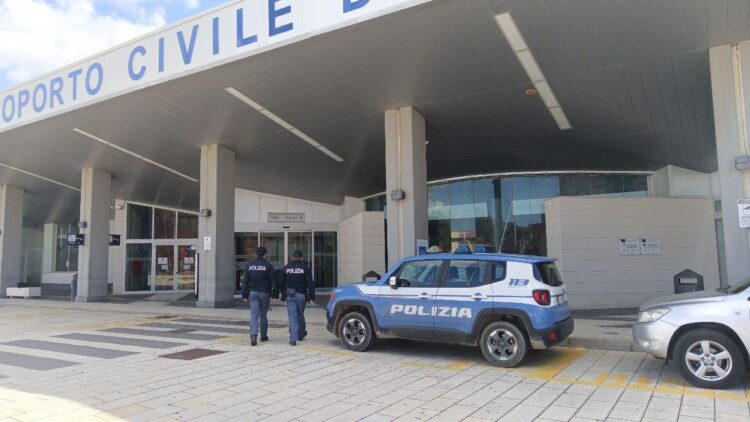 Aeroporto di Comiso, respinti alla frontiera tre cittadini albanesi