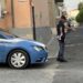 Modica, aggredisce i poliziotti che lo fermano con il taser: 30enne in manette
