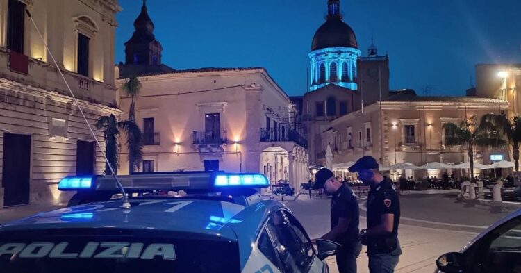 Comiso, divieto di avvicinamento per maltrattamenti nei confronti dell’ex moglie