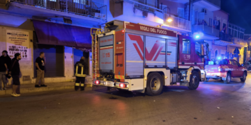 Incendio al market bangladese di Acate, finisce in manette un albanese