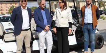 Modica, consegnate tre navette totalmente elettriche