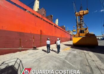 Pozzallo, la Capitaneria ha emesso un provvedimento di detenzione ai danni di una “portarinfuse” battente bandiera straniera