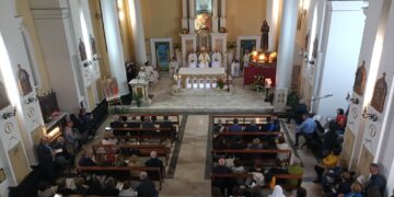 San Francesco a Ragusa, ieri la messa del vescovo. Oggi la processione con il simulacro per le vie del centro