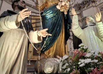 Ragusa, la festa in onore della Madonna del Rosario. Oggi la benedizione del frumento