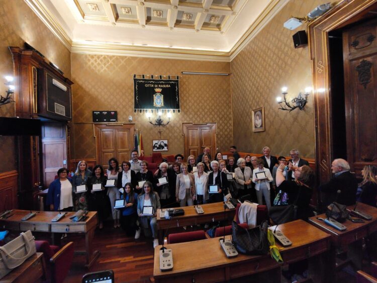 Consulta femminile di Ragusa, premiate quindici donne che fanno la differenza