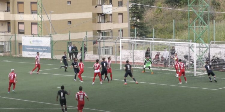 Il Vittoria calcio perde il big match sul campo della Messana