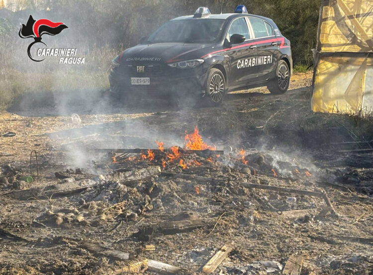 Santa Croce, tunisino ubriaco dà fuoco a una serra