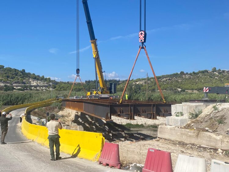 Nuovo ponte sul fiume Ippari, passo in avanti cruciale