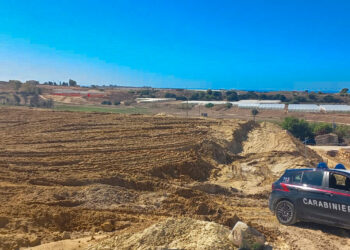 Scoglitti, contrasto alle fumarole e agli abusivismi edilizi: due denunce