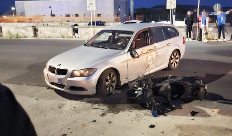 Giovane ispicese di 16anni coinvolto in un grave incidente a Rosolini