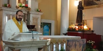 Ragusa, celebrato ieri sera il rito del Transito di San Francesco. Oggi la messa del vescovo