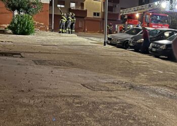 Vittoria, cadono calcinacci dai balconi delle case popolari di Fanello