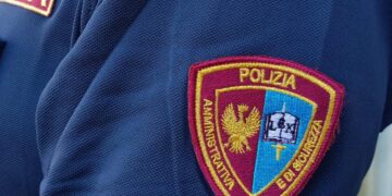 Marina di Ragusa, addetti alla sicurezza senza licenze: sanzionato un locale