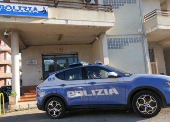 Vittoria, maltrattava madre e figlie: misura cautelare per un pregiudicato di 40 anni