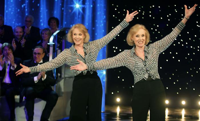 Addio alle gemelle Kessler: sono morte insieme con un doppio suicidio assistito