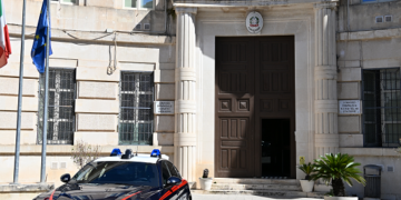 Ragusa, aggredirono un operatore sanitario in guardia medica: ai domiciliari due fratelli
