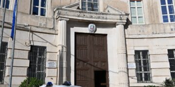 Ragusa, è accusato di avere sequestrato tenendola in casa una connazionale: arrestato tunisino 29enne