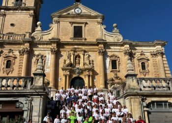 Ragusa, 200 partecipanti all’iniziativa “Il cammino dei santi” promossa dalla parrocchia Sacro Cuore di Gesù