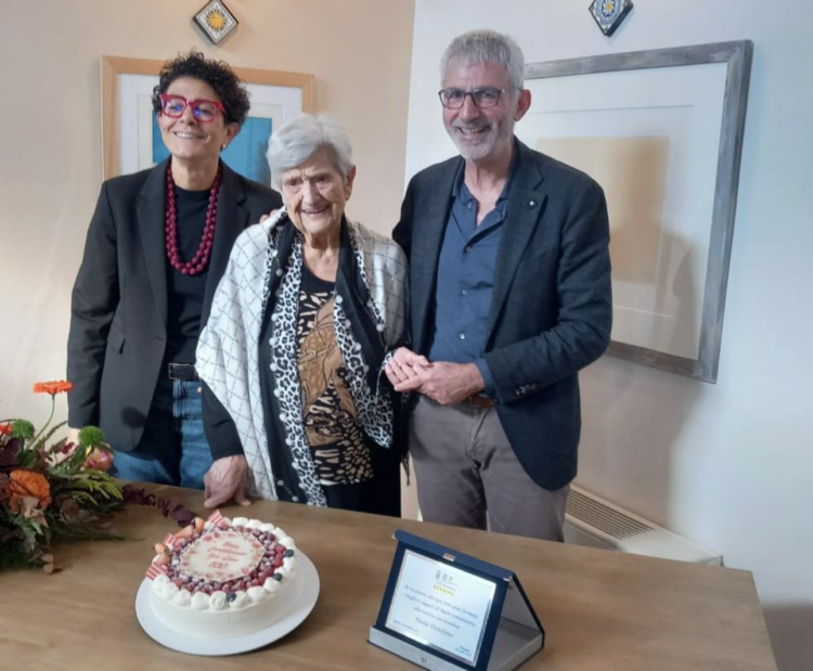 Ragusa, celebrati i 100 anni di Paola Distefano