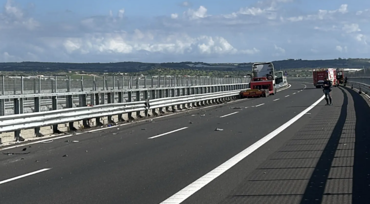 Incidente stradale mortale sull’autostrada Modica-Ispica, perde la vita un autotrasportatore