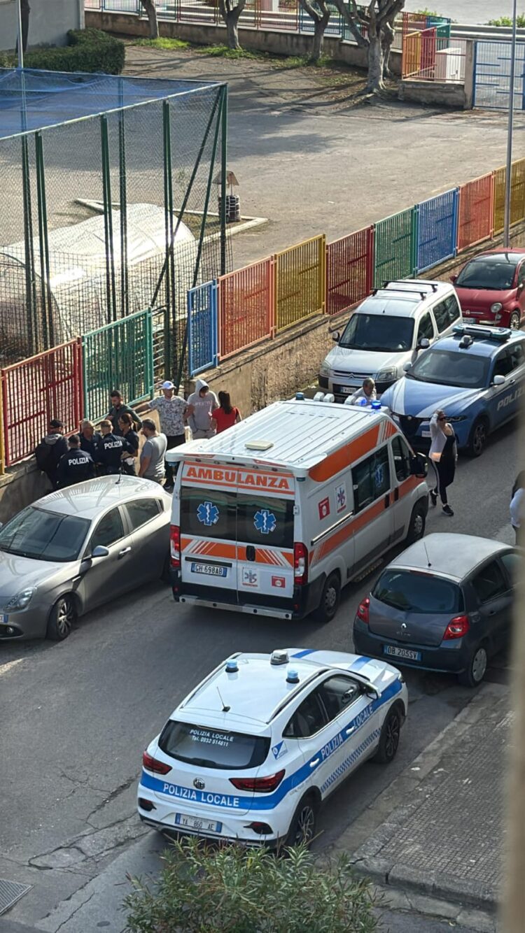 Vittoria, pitbull aggredisce bambina: ricoverata in ospedale