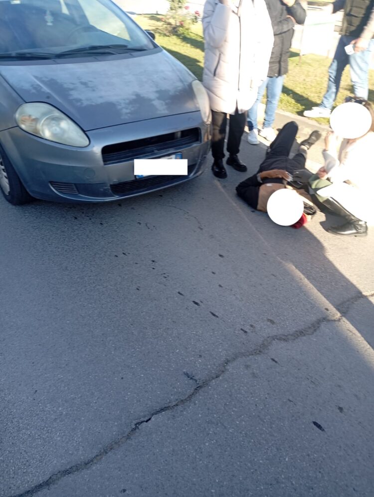 Vittoria, scontro auto-ciclista: un ferito