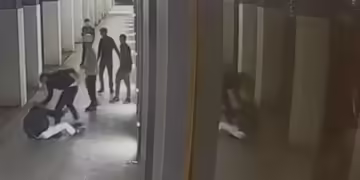 Ragusa, uno degli aggressori dello studente bocconiano: “Non pensavo di averlo colpito in quel modo”
