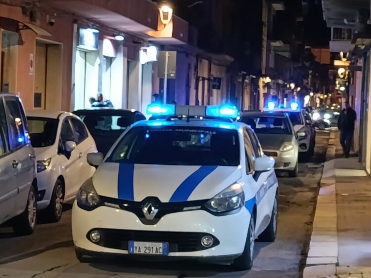 Vittoria e i controlli agli irregolari, trenta persone verificate nella zona di via Principe Umberto
