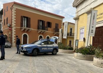 Ragusa, tenta rapina a un supermercato: ai domiciliari un giovane vittoriese