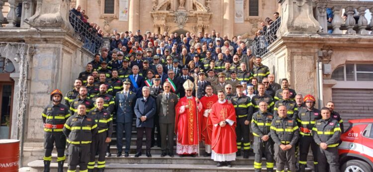 Ragusa, i vigili del fuoco hanno celebrato Santa Barbara