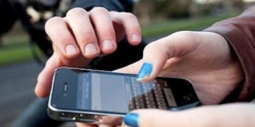 Vittoria, aggrediscono e rubano lo smartphone a un ragazzino di 10 anni
