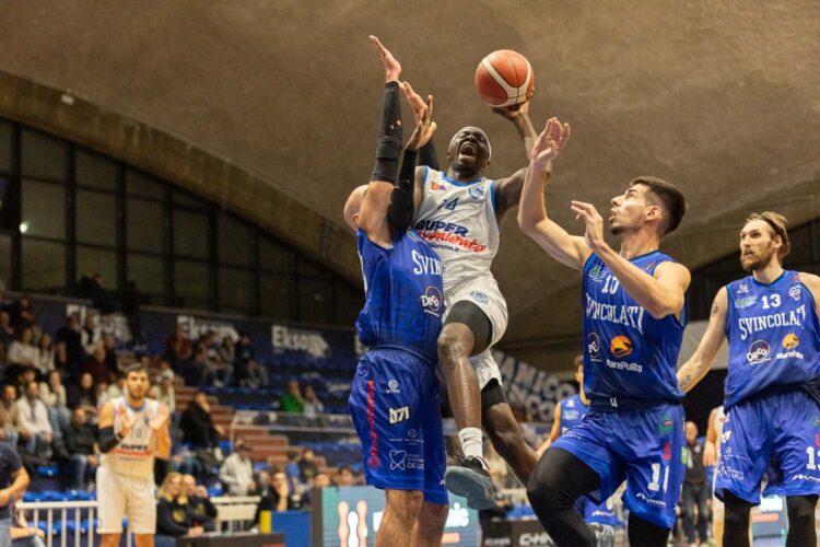 Big match tra giganti domani al Palapadua di via Zama a Ragusa